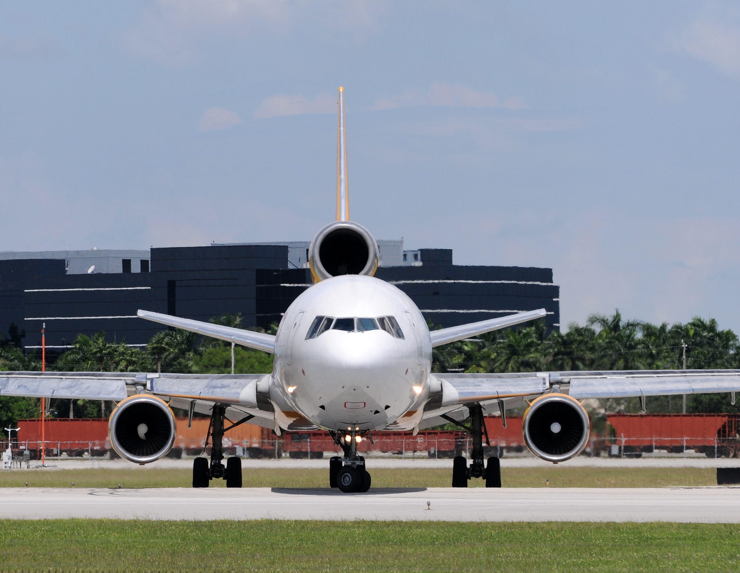 McDonnell Douglas MD11 | IFE Products